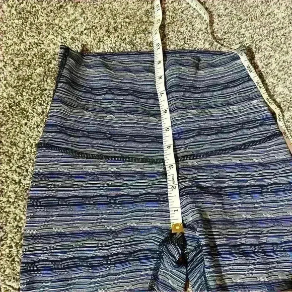 Lululemon Wunder Under Space Dye Twist Sapphire Leggings Size 4 Crop - Picture 5 of 10